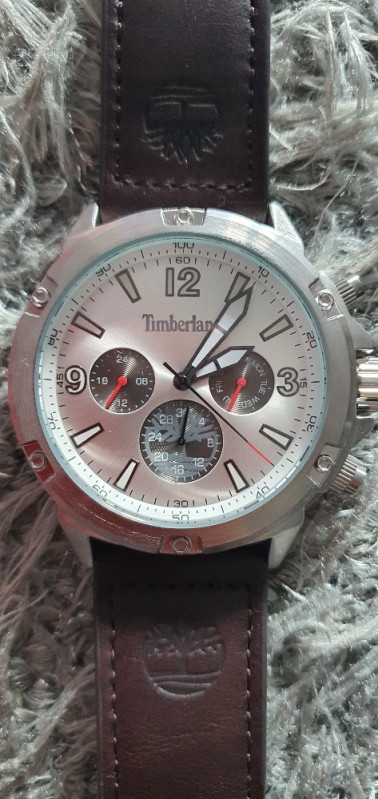 Sat nov TIMBERLAND 47mm NOVO Ručni Satovi