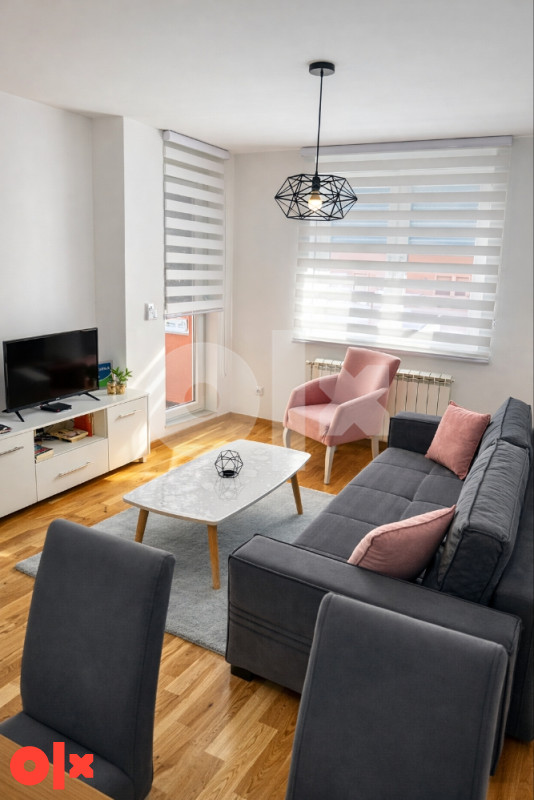 Stan na dan ANDI Lukavica, KLIMATIZOVAN Istocno Sarajevo Apartman 2