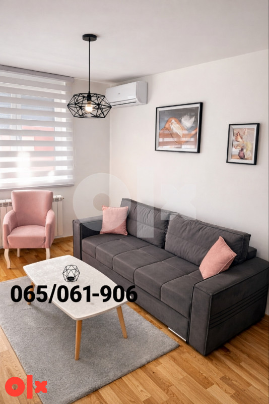 Stan na dan ANDI Lukavica, KLIMATIZOVAN Istocno Sarajevo Apartman