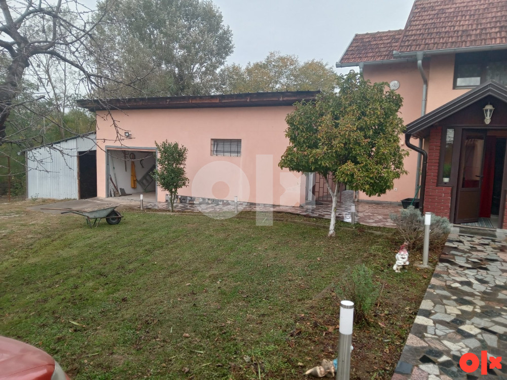 Kuća u Brki 3
