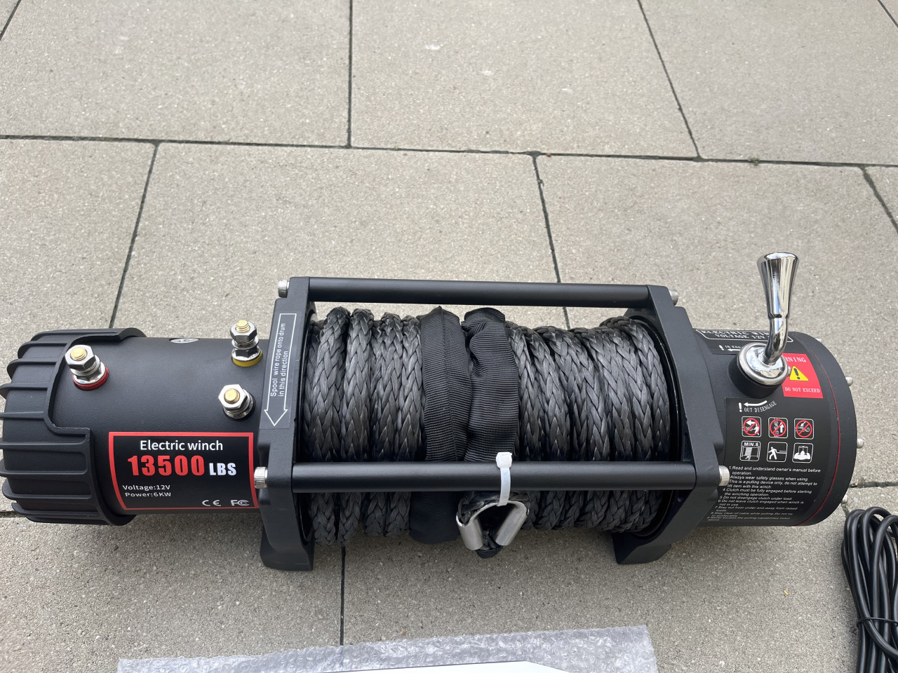 Vitlo 12V 6.2t  13500lbs sa sintetickim uzetom NOVO!!!