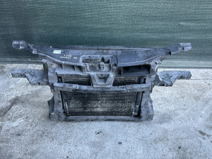 Prsa hkadnjaci ventilator Volkswagen Touran 2005