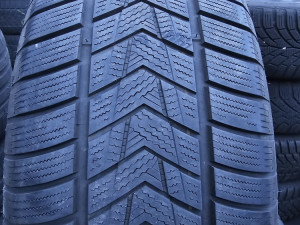 Prodajem 4 gume 255 60 18 6mm 2020.g