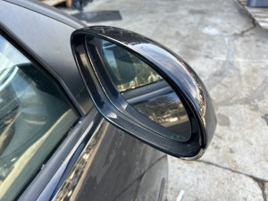 Retrovizor desni Volkswagen Golf 5