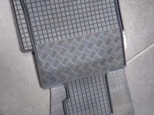 PATOSNICE PODMETAČI GUMENI BMW 3 G20 G21 19-