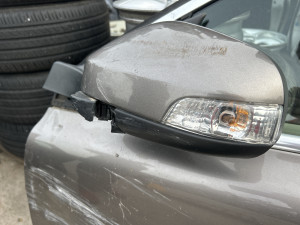 Retrovizor lijevi Volvo V70 2010 (fotografija 2)