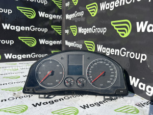 Taho celer sat Volkswagen Golf 5