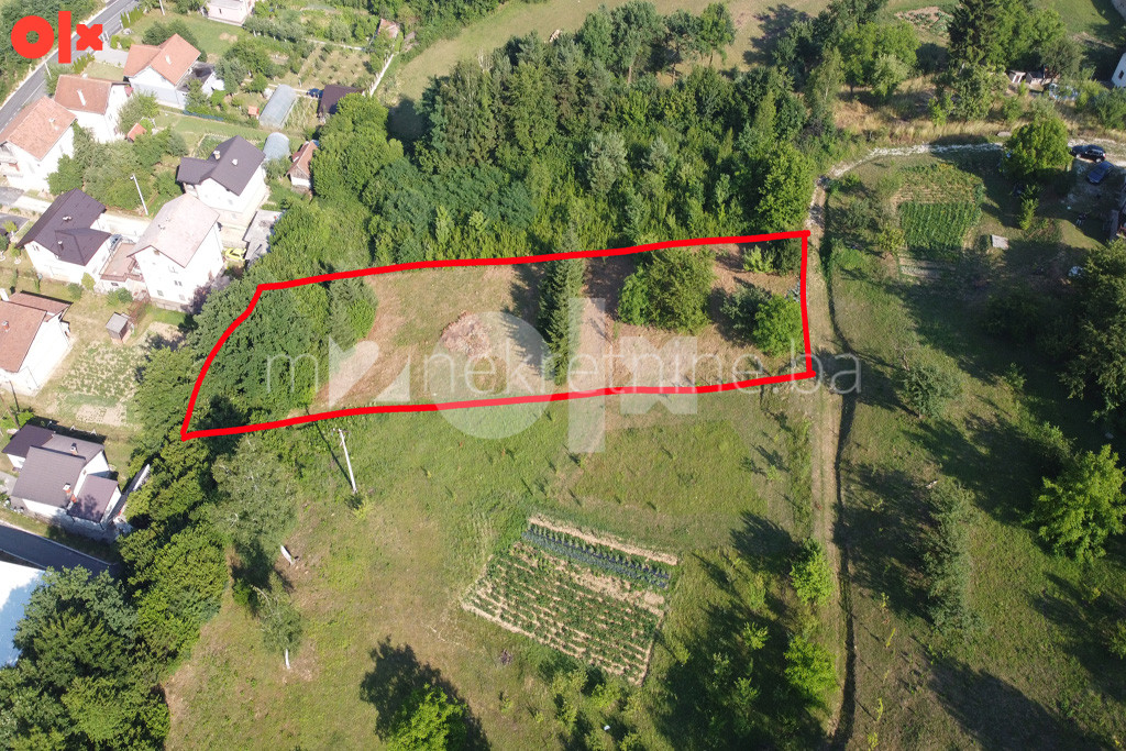 m2: Zemljište 2420m2, Dobroševići, Novi Grad
