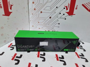 RAZER GIGANTUS V2 MEDIUM PODLOGA ZA MIS
