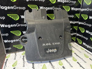 Poklopac motora Jeep