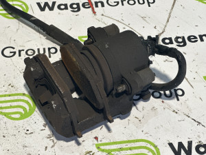 Klijesta prednja desna Volkswagen Golf 5 (fotografija 2)