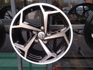ALU FELGE FELUGE VW 16 5X112 7J ET40