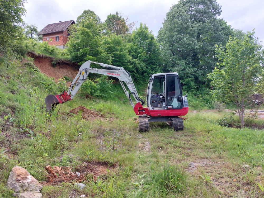 Mini bager Takeuchi tb 250
