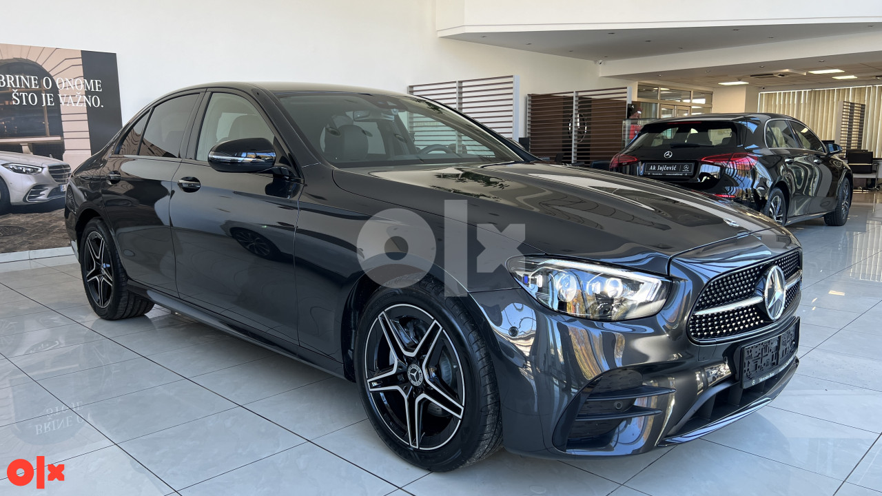 Mercedes-Benz E 220d 4M AMG/MLED/Grafit/200KS
