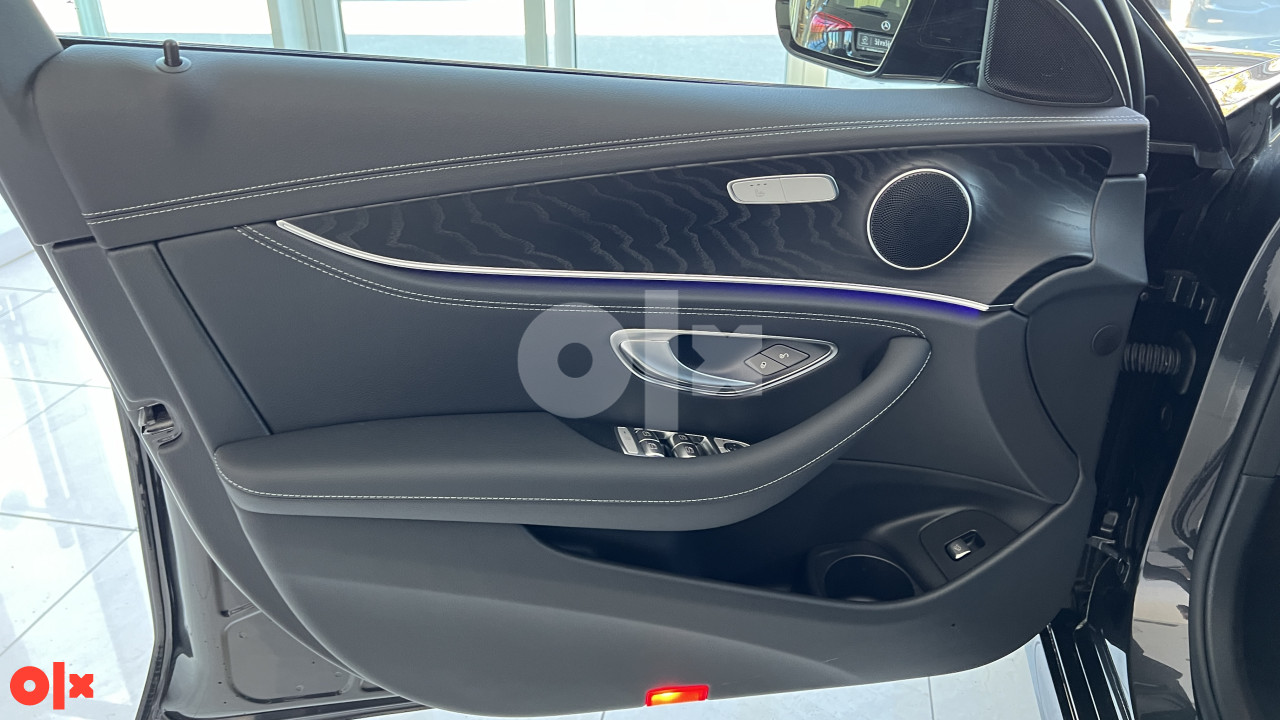 Mercedes-Benz E 220d 4M AMG/MLED/Grafit/200KS