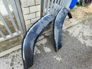 Rub zadnjeg blatobrana Mercedes kombi 207 208 309 310