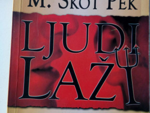 LJUDI LAŽI DR.SKOT PEK