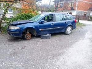 Renault laguna dijelovi 1.9 dci