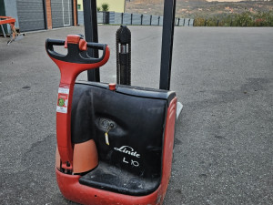 Elektricni paletar Linde