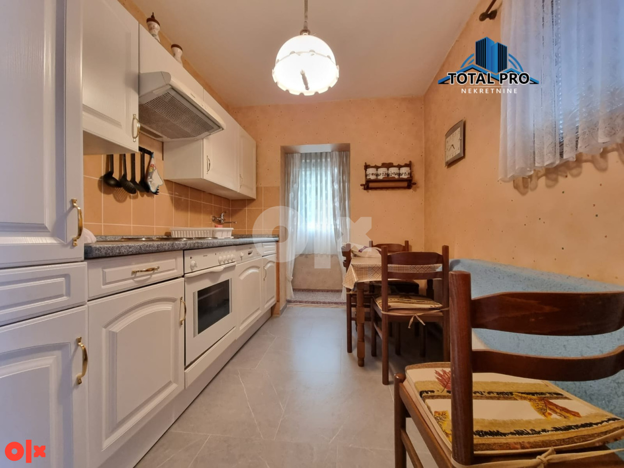 TOTAL PRO / Kuća 102 m2 /  Vratnik / Stari grad 17