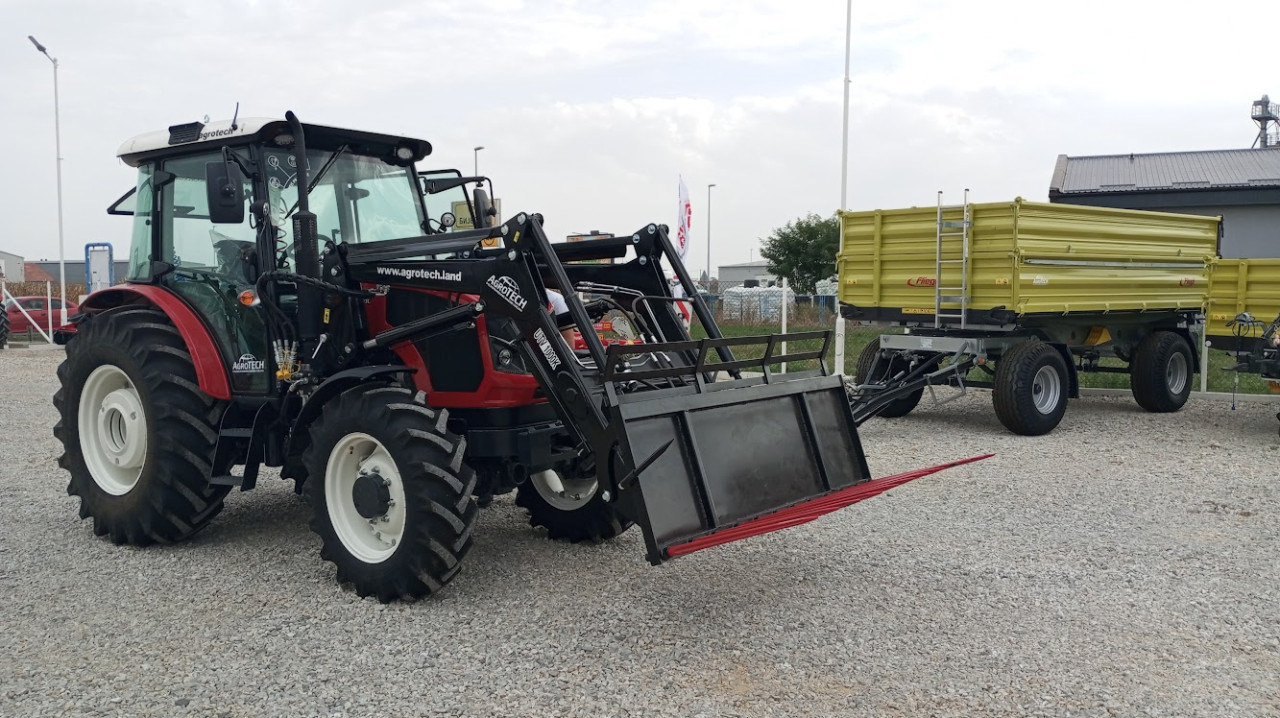 Traktor Armatrac 854 lux