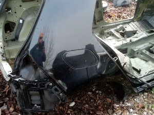 Polu strana zadnja desna vw golf 7 limuzina md114