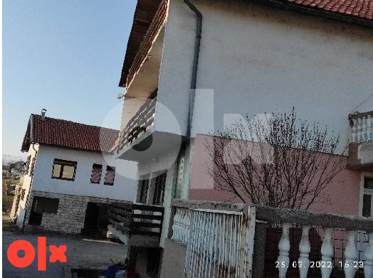 Stambeno-poslovni objekti, Šantići bb 2