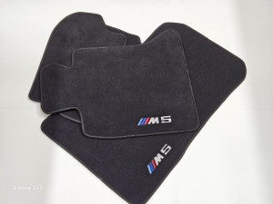 PLATNENI PODMETAČI BMW F10 M5
