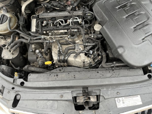 Skoda Octavia A7 2015 Prsa sina ventilatori vezni lim hladnjaci