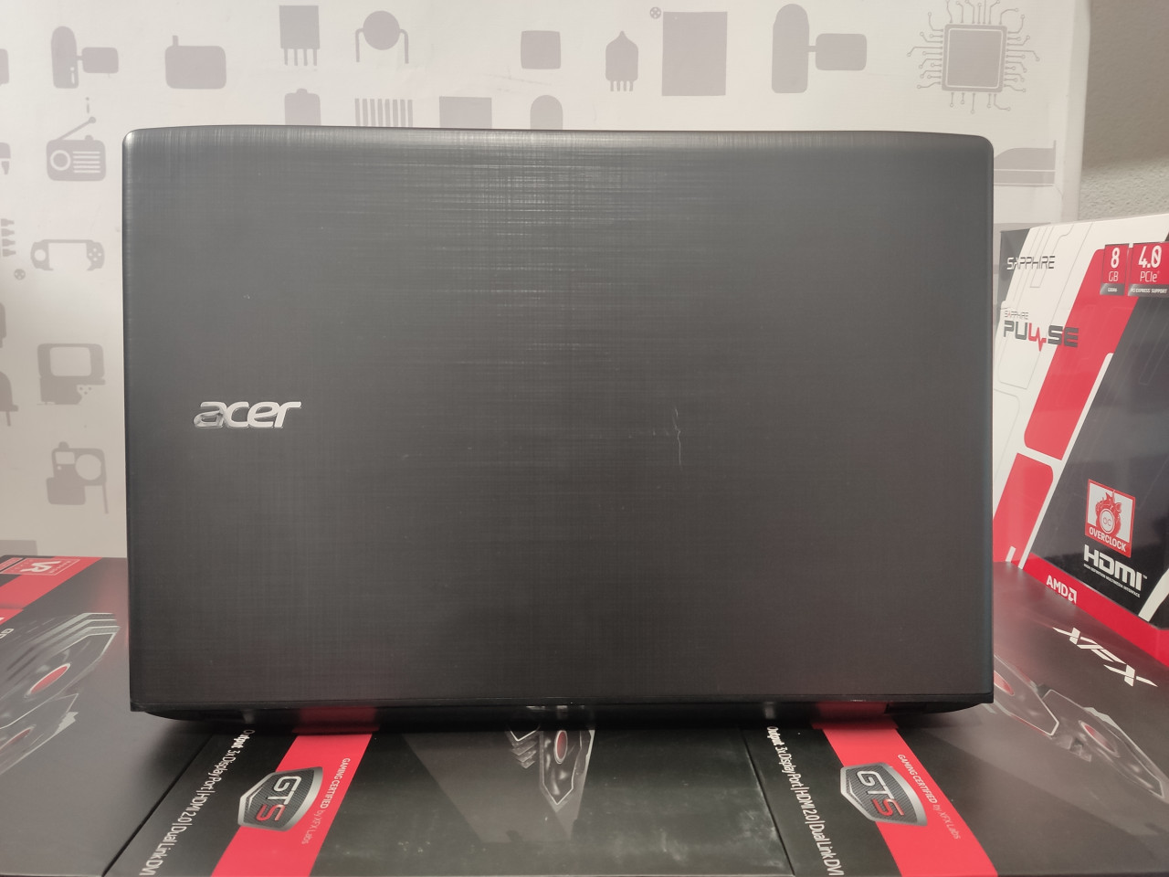 Acer laptop i7-8gen 16GB RAM GeForce MX130