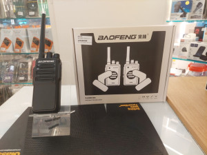 BAOFENG MOTOROLA!! GARANCIJA!!