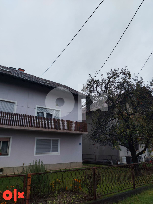 Stan, potkrovlje kuće, centar - Prijedor IZNAJMLJIVANJE
