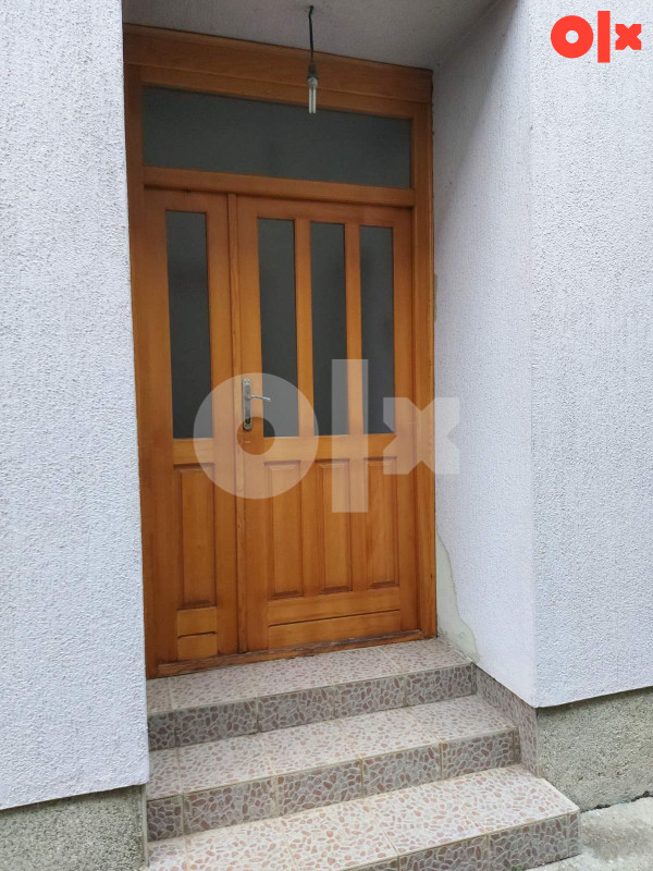 Stan, potkrovlje kuće, centar - Prijedor IZNAJMLJIVANJE 2