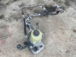 Servo pumpa Renault Trafic Opel Vivaro 2014 2020 god