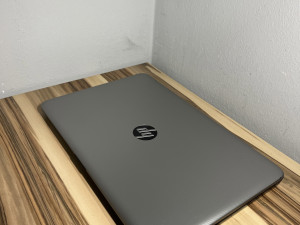 Laptop hp RAM 4GB/500GB HDD