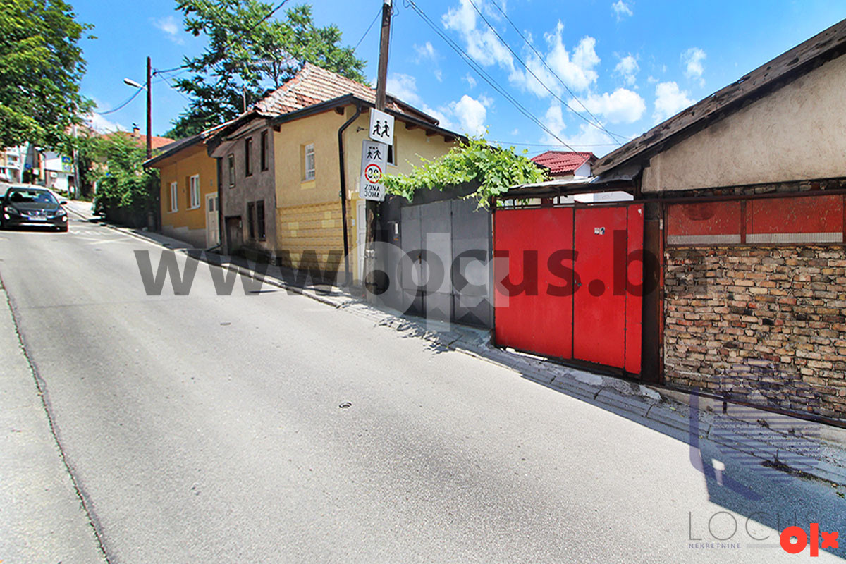 LOCUS prodaje: Kuća i dvorište, ul. Odobašina, Centar 19