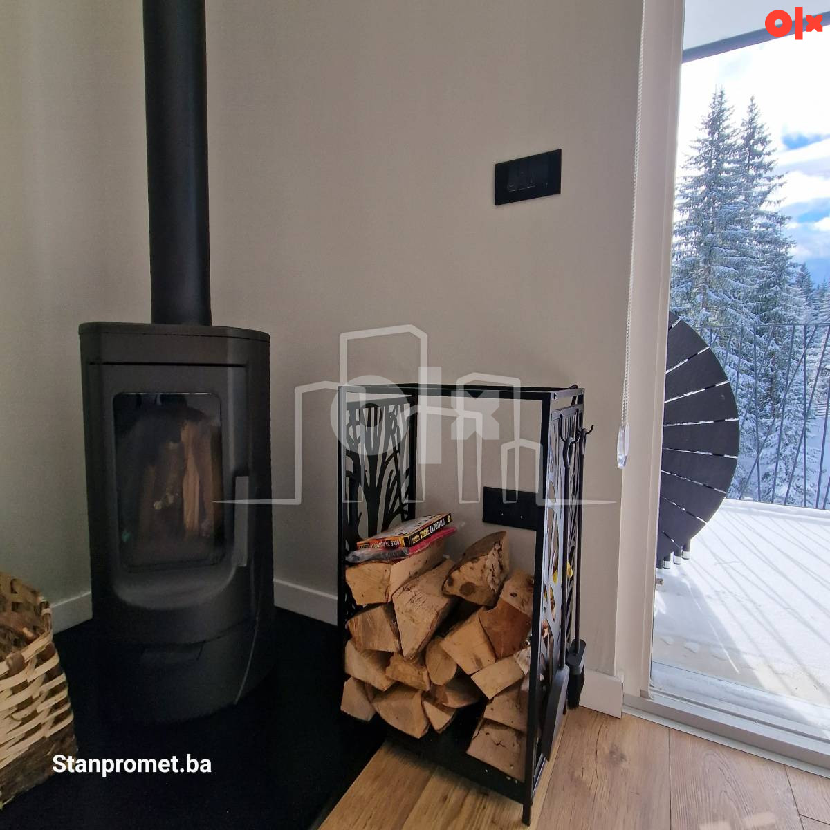 Opremljen i nov apartman Jahorina Dvorišta prodaja 4