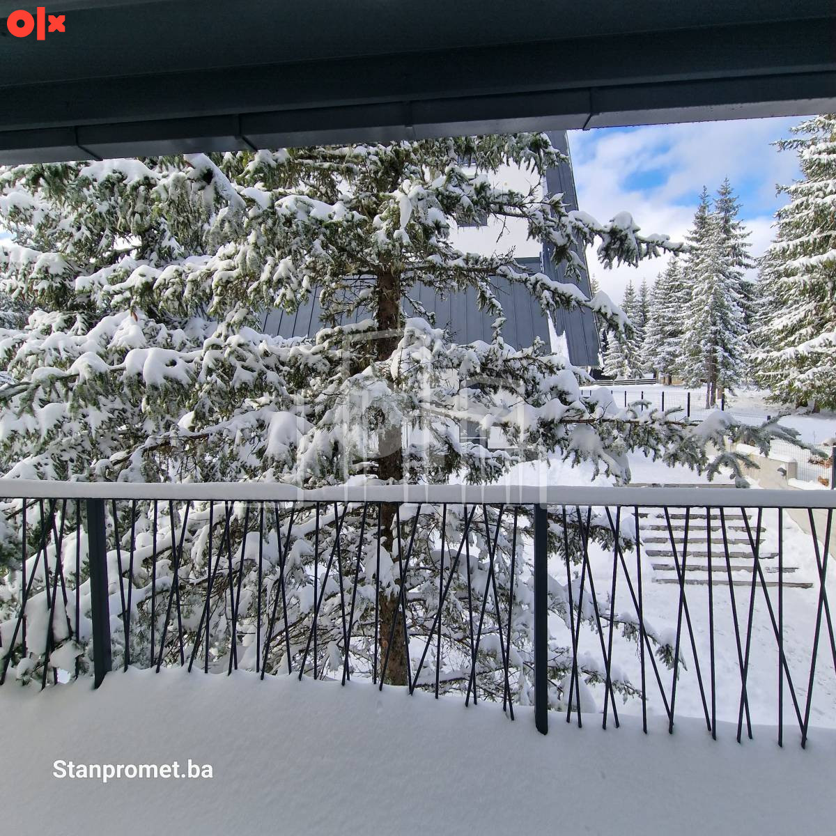 Opremljen i nov apartman Jahorina Dvorišta prodaja 8
