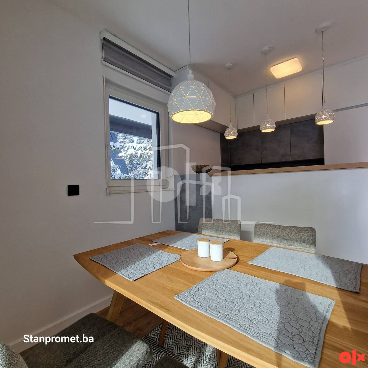 Opremljen i nov apartman Jahorina Dvorišta prodaja 16