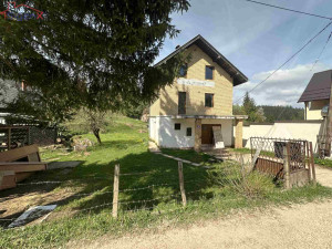 Kuća / Vikendica sa zemljištem / Jahorinski potok / Ravna planina