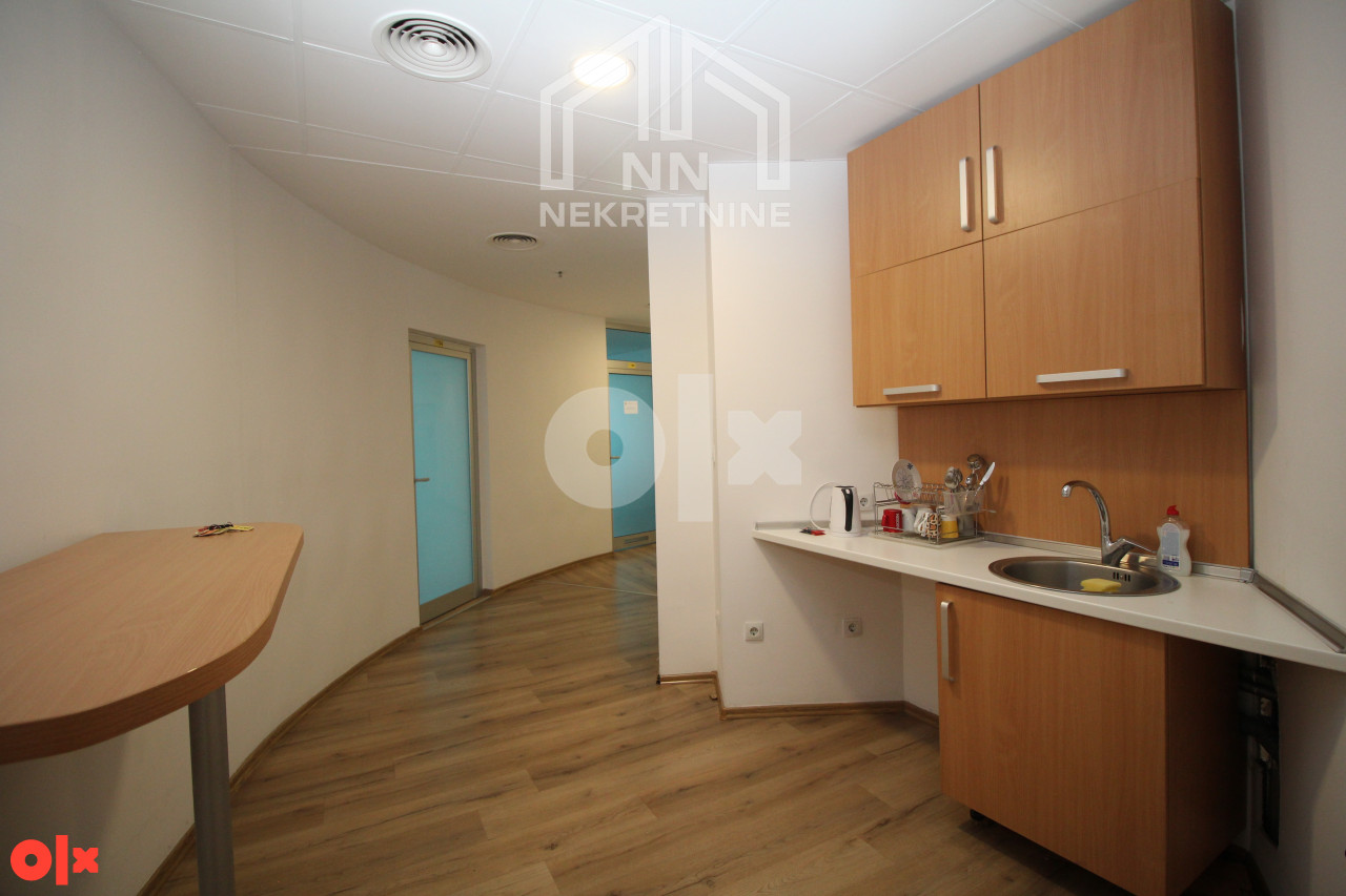 NN Nekretnine: Poslovni prostori - Avaz Twist Tower 5