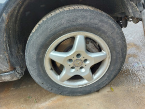 Fegle 17 5x112 sa gumama mercedes Ml W163