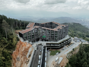 Trebević Roof Gardens stan 65m2 + GARAŽA