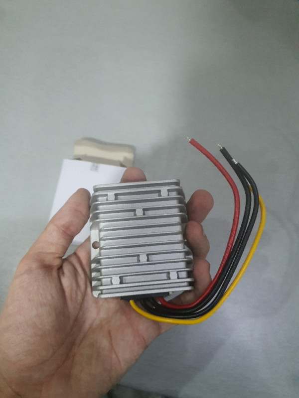 12v stabilizator napona, 10A