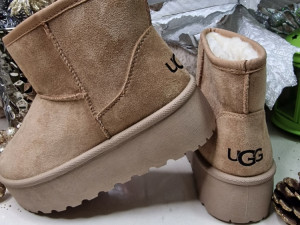 UGG ZENSKE PAPE 36-41