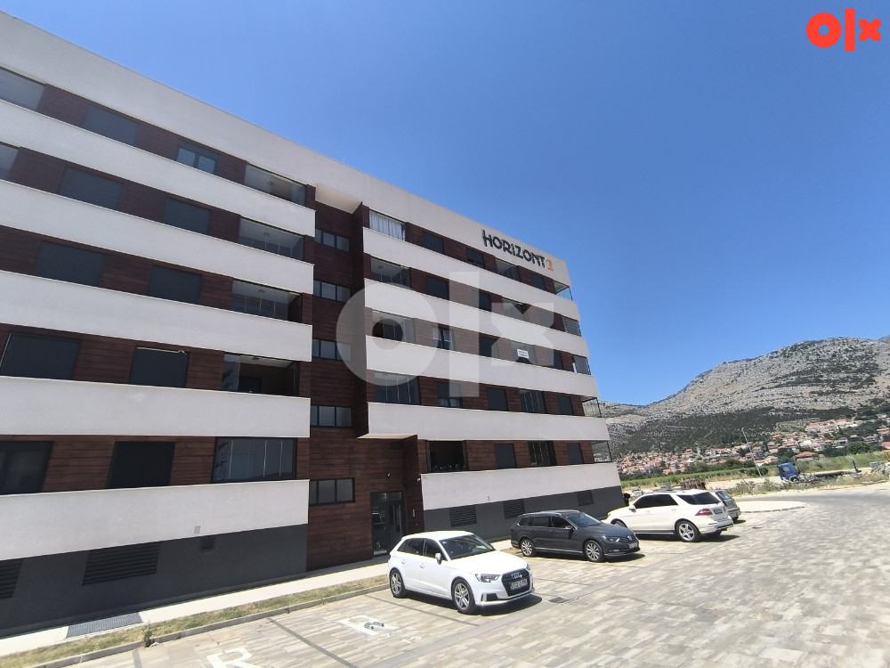 Izdajem stan, izdavanje, iznajmljujem Horizonti 4 TB Novogradnja 2