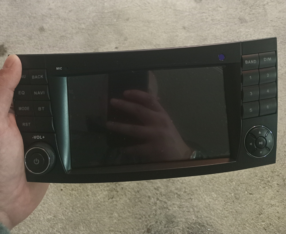 MULTIMEDIJA MERCEDES W211 GPS WIFI ANDROID 2/32 CARPLAY