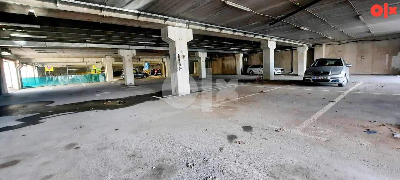 Garažno mjesto Istočno Sarajevo 12.50m2 3