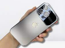 IPHONE 14 PRO  SILVER AUTO FOCUS GLASS CASE