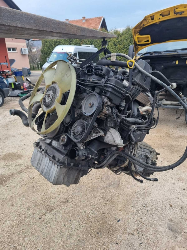 Mercedes Sprinter motor 2015 god 2.2 651